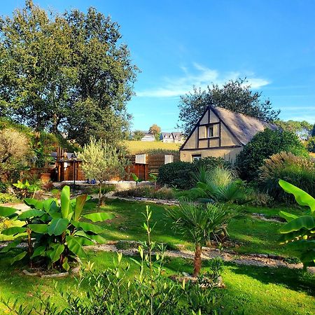 Le Vieux Moulin Gites - Detached Cottage With Garden Views And Pool Guégon Εξωτερικό φωτογραφία