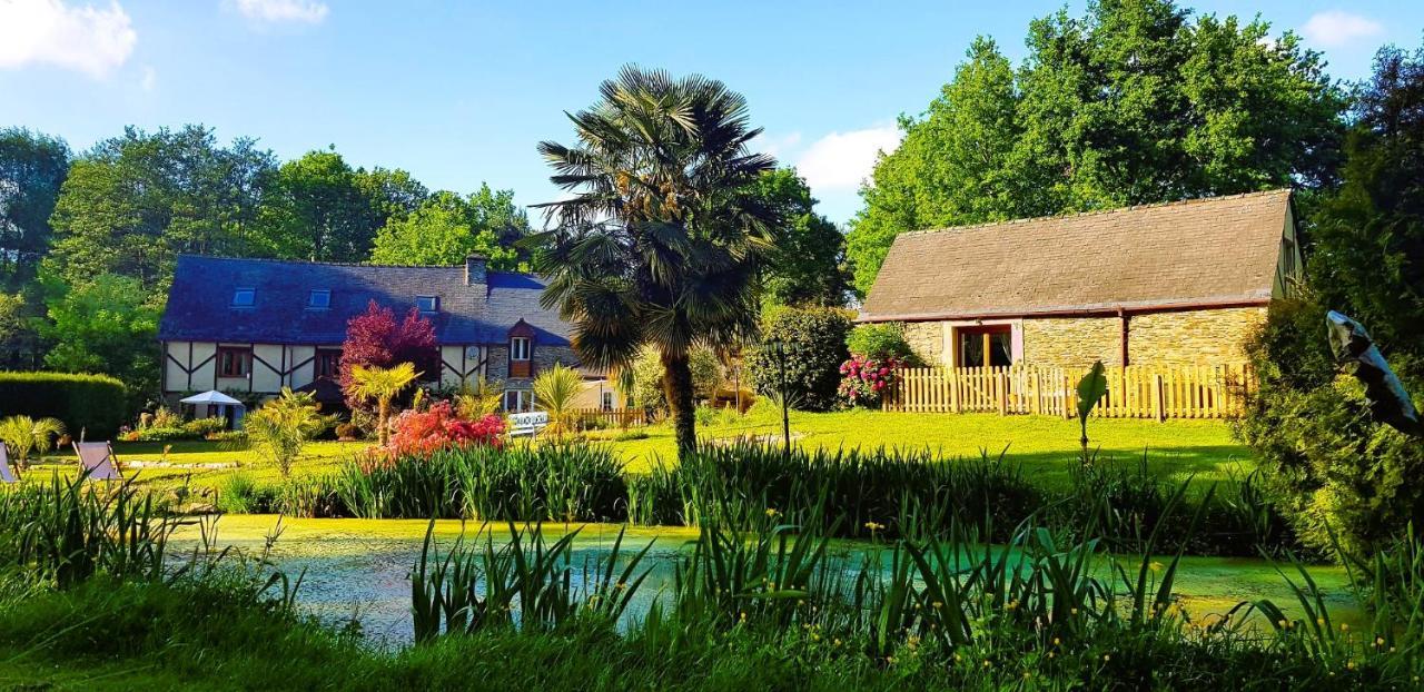 Le Vieux Moulin Gites - Detached Cottage With Garden Views And Pool Guégon Εξωτερικό φωτογραφία