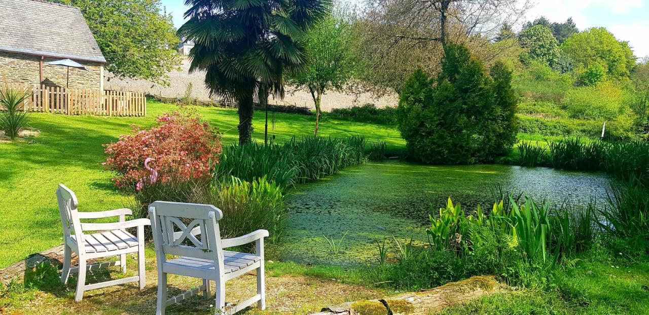 Le Vieux Moulin Gites - Detached Cottage With Garden Views And Pool Guégon Εξωτερικό φωτογραφία