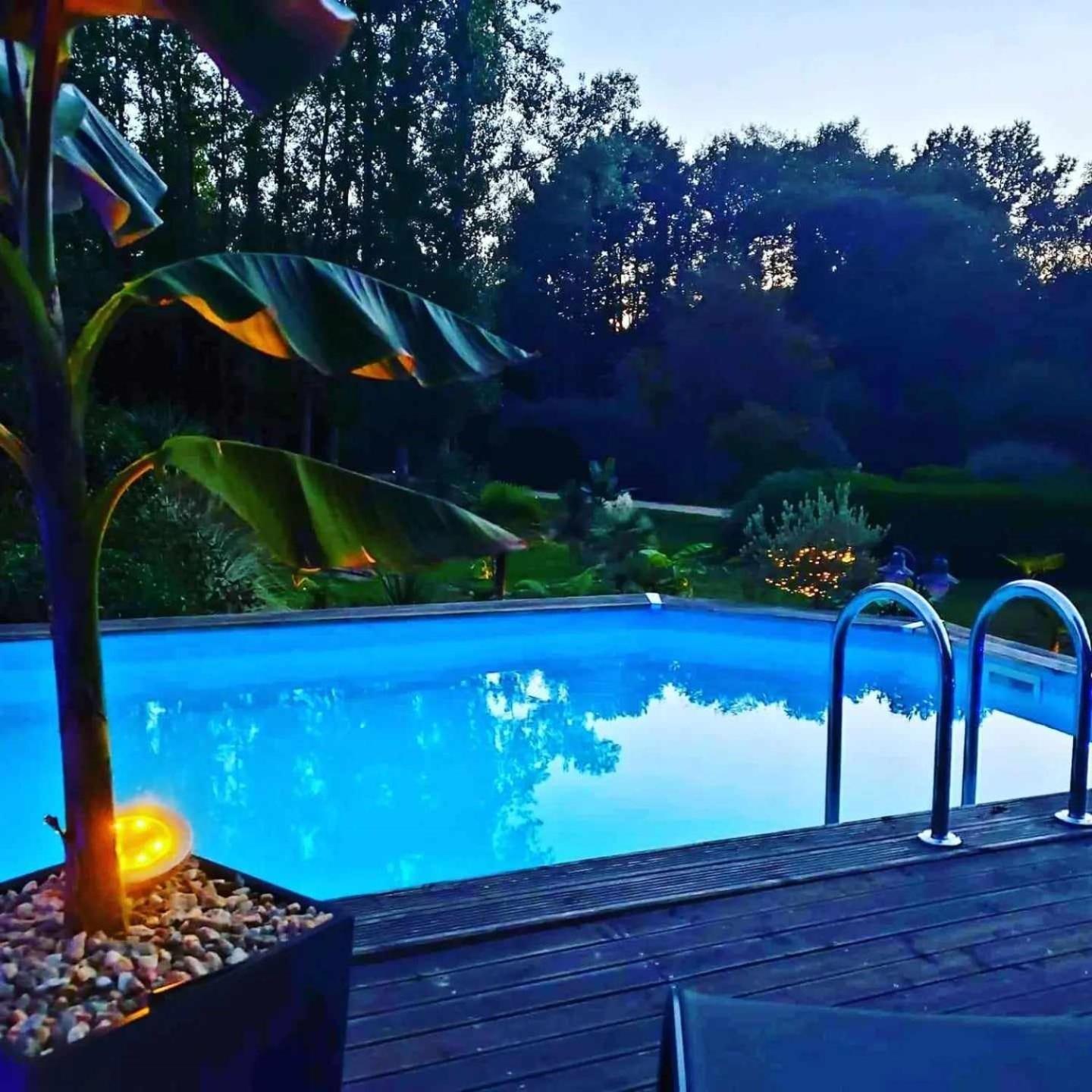 Le Vieux Moulin Gites - Detached Cottage With Garden Views And Pool Guégon Εξωτερικό φωτογραφία